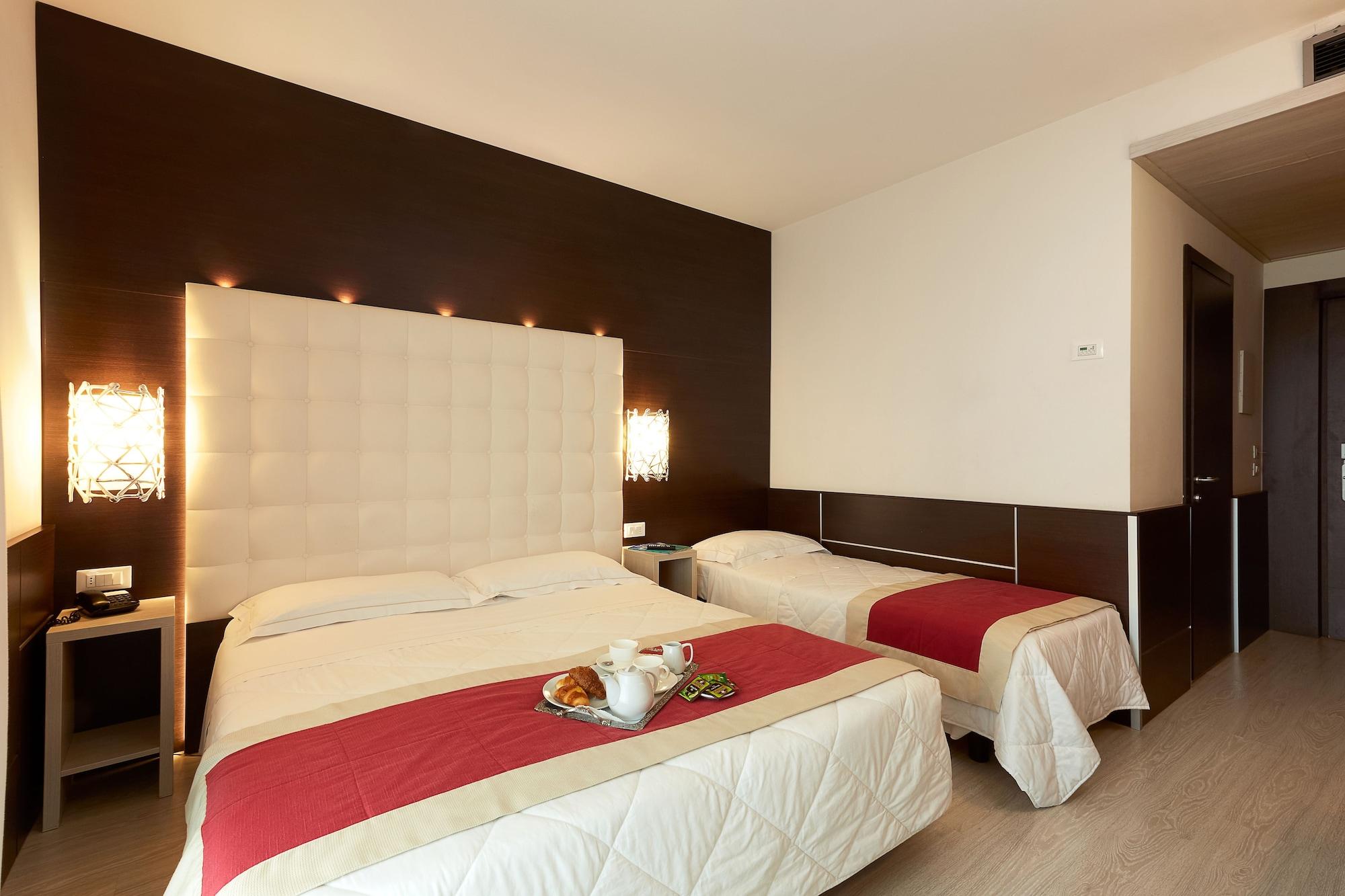 Hotel Victoria Vicenza Luaran gambar